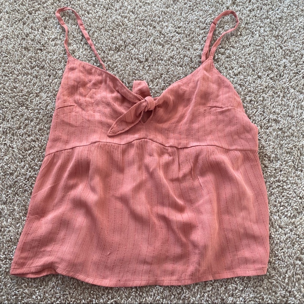 Flowy hollister tank!